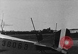 Standbild Curtiss JN 4D Flugzeuge United States USA, 1917, aus Sekunde 39 historischem Filmmaterial Videoclip 65675048543