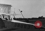 Standbild Curtiss JN 4D Flugzeuge United States USA, 1917, aus Sekunde 47 historischem Filmmaterial Videoclip 65675048543