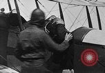 Standbild Curtiss JN 4D Flugzeuge United States USA, 1917, aus Sekunde 57 historischem Filmmaterial Videoclip 65675048543