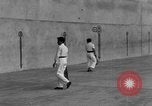 Standbild Jai Alai Spiel Spanien, 1956, aus Sekunde 12 historischem Filmmaterial Videoclip 65675048546