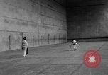 Standbild Jai Alai Spiel Spanien, 1956, aus Sekunde 33 historischem Filmmaterial Videoclip 65675048546