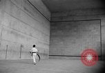 Standbild Jai Alai Spiel Spanien, 1956, aus Sekunde 47 historischem Filmmaterial Videoclip 65675048546