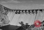 Standbild hydro elektrische Anlage Spanien, 1956, aus Sekunde 11 historischem Filmmaterial Videoclip 65675048551