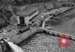 Standbild hydro elektrische Anlage Spanien, 1956, aus Sekunde 36 historischem Filmmaterial Videoclip 65675048551