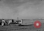 Immagine di Veicolo cingolato Spagna, 1956, secondo 1 filmato di repertorio 65675048552