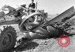 Immagine di Veicolo cingolato Spagna, 1956, secondo 60 filmato di repertorio 65675048552