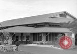 Standbild Army Navy Officer's Club Panama, 1953, aus Sekunde 24 historischem Filmmaterial Videoclip 65675048570