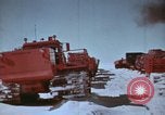 Standbild vapor Behälter Grönland, 1961, aus Sekunde 8 historischem Filmmaterial Videoclip 65675048581