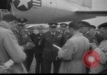 Standbild Generalleutnant Norstad Holland Niederlande, 1951, aus Sekunde 40 historischem Filmmaterial Videoclip 65675048593