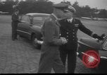 Standbild Generalleutnant Norstad Holland Niederlande, 1951, aus Sekunde 43 historischem Filmmaterial Videoclip 65675048593