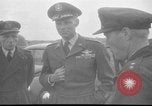 Standbild Generalleutnant Norstad Holland Niederlande, 1951, aus Sekunde 56 historischem Filmmaterial Videoclip 65675048593