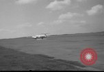Standbild Gloster Meteor Düsenflugzeuge Volkel Holland, 1951, aus Sekunde 20 historischem Filmmaterial Videoclip 65675048594
