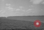 Standbild Gloster Meteor Düsenflugzeuge Volkel Holland, 1951, aus Sekunde 39 historischem Filmmaterial Videoclip 65675048594