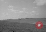 Standbild Gloster Meteor Düsenflugzeuge Volkel Holland, 1951, aus Sekunde 41 historischem Filmmaterial Videoclip 65675048594