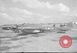 Standbild De Havilland Vampire Düsenflugzeuge Holland Niederlande, 1951, aus Sekunde 1 historischem Filmmaterial Videoclip 65675048595