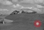 Standbild De Havilland Vampire Düsenflugzeuge Holland Niederlande, 1951, aus Sekunde 34 historischem Filmmaterial Videoclip 65675048595