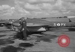 Standbild De Havilland Vampire Düsenflugzeuge Holland Niederlande, 1951, aus Sekunde 46 historischem Filmmaterial Videoclip 65675048595