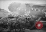 Immagine di Stati Uniti airborne aviation ingegneri Teatro europeo, 1944, secondo 1 filmato di repertorio 65675048602