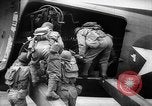 Immagine di Stati Uniti airborne aviation ingegneri Teatro europeo, 1944, secondo 7 filmato di repertorio 65675048602