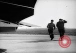 Immagine di Stati Uniti C 47 velivoli Teatro europeo, 1944, secondo 13 filmato di repertorio 65675048603