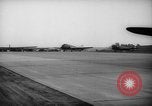 Immagine di Stati Uniti C 47 velivoli Teatro europeo, 1944, secondo 49 filmato di repertorio 65675048603