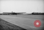 Immagine di Stati Uniti C 47 velivoli Teatro europeo, 1944, secondo 54 filmato di repertorio 65675048603