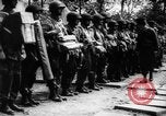 Standbild Alliierter Fallschirmjäger europäische Theater, 1944, aus Sekunde 15 historischem Filmmaterial Videoclip 65675048605