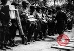 Standbild Alliierter Fallschirmjäger europäische Theater, 1944, aus Sekunde 18 historischem Filmmaterial Videoclip 65675048605