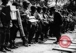 Standbild Alliierter Fallschirmjäger europäische Theater, 1944, aus Sekunde 21 historischem Filmmaterial Videoclip 65675048605