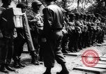Standbild Alliierter Fallschirmjäger europäische Theater, 1944, aus Sekunde 33 historischem Filmmaterial Videoclip 65675048605