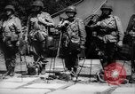 Standbild Alliierter Fallschirmjäger europäische Theater, 1944, aus Sekunde 60 historischem Filmmaterial Videoclip 65675048605