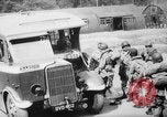 Immagine di Allied Airborne fanteria preparare per il D-Day Regno Unito, 1944, secondo 18 filmato di repertorio 65675048606