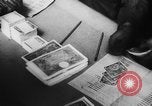 Immagine di Stati Uniti 101st aria di fanteria a carico Teatro europeo, 1944, secondo 7 filmato di repertorio 65675048607