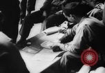Immagine di Stati Uniti 101st aria di fanteria a carico Teatro europeo, 1944, secondo 9 filmato di repertorio 65675048607