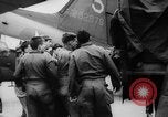 Immagine di Stati Uniti 101st aria di fanteria a carico Teatro europeo, 1944, secondo 20 filmato di repertorio 65675048607