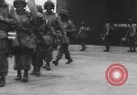 Immagine di Paracadutisti alleati Teatro europeo, 1944, secondo 21 filmato di repertorio 65675048609