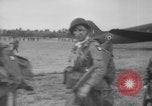 Immagine di Paracadutisti alleati Teatro europeo, 1944, secondo 36 filmato di repertorio 65675048609