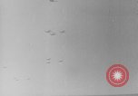 Standbild Alliierter Fallschirmjäger europäische Theater, 1944, aus Sekunde 40 historischem Filmmaterial Videoclip 65675048610