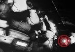 Standbild Alliierter Fallschirmjäger europäische Theater, 1944, aus Sekunde 56 historischem Filmmaterial Videoclip 65675048610