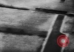 Standbild USA P 51 Flugzeuge Frankreich, 1944, aus Sekunde 55 historischem Filmmaterial Videoclip 65675048612