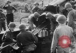 Standbild 82 US-Luftlandedivision Frankreich, 1944, aus Sekunde 3 historischem Filmmaterial Videoclip 65675048614
