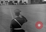 Standbild Generalleutnant Urbani Wiesbaden Deutschland, 1951, aus Sekunde 59 historischem Filmmaterial Videoclip 65675048616