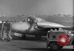Image De Havilland DH-100 les avions à réaction Vampire Wiesbaden Allemagne, 1951, de la seconde 30 séquences d'archives historiques vidéo 65675048617