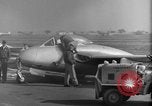 Image De Havilland DH-100 les avions à réaction Vampire Wiesbaden Allemagne, 1951, de la seconde 37 séquences d'archives historiques vidéo 65675048617