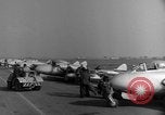 Image De Havilland DH-100 les avions à réaction Vampire Wiesbaden Allemagne, 1951, de la seconde 40 séquences d'archives historiques vidéo 65675048617