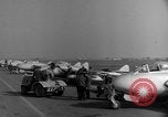 Image De Havilland DH-100 les avions à réaction Vampire Wiesbaden Allemagne, 1951, de la seconde 44 séquences d'archives historiques vidéo 65675048617