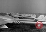 Image L'Italien de Havilland DH-100 les avions à réaction Vampire Wiesbaden Allemagne, 1951, de la seconde 9 séquences d'archives historiques vidéo 65675048618