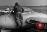 Image L'Italien de Havilland DH-100 les avions à réaction Vampire Wiesbaden Allemagne, 1951, de la seconde 26 séquences d'archives historiques vidéo 65675048618