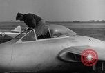 Image L'Italien de Havilland DH-100 les avions à réaction Vampire Wiesbaden Allemagne, 1951, de la seconde 40 séquences d'archives historiques vidéo 65675048618