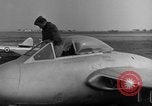 Image L'Italien de Havilland DH-100 les avions à réaction Vampire Wiesbaden Allemagne, 1951, de la seconde 41 séquences d'archives historiques vidéo 65675048618